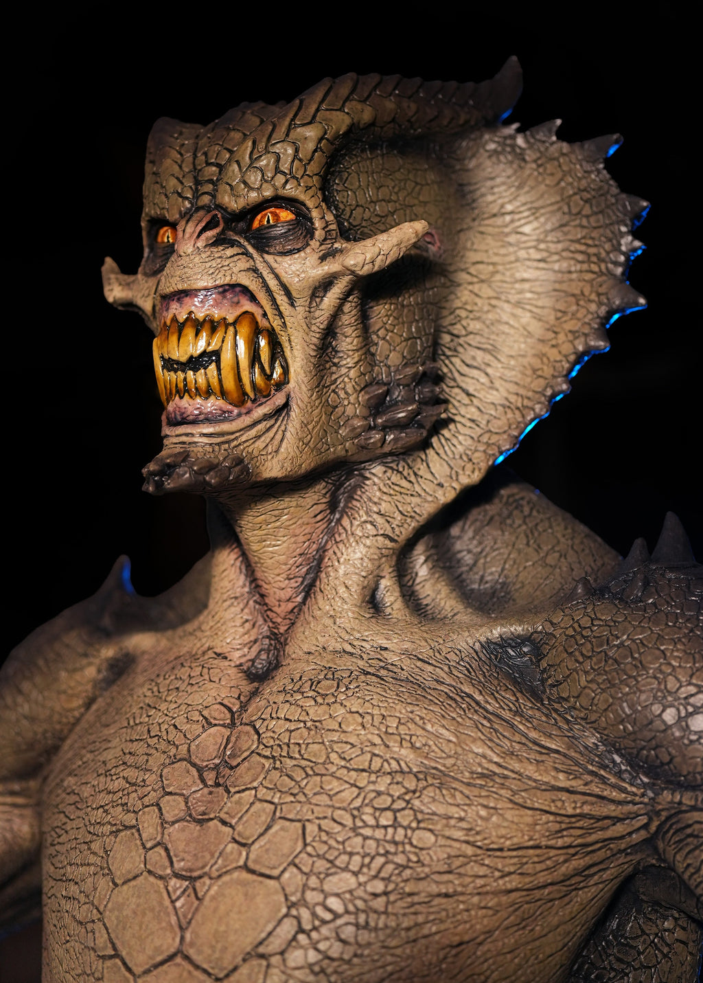 Reptilian product image 5